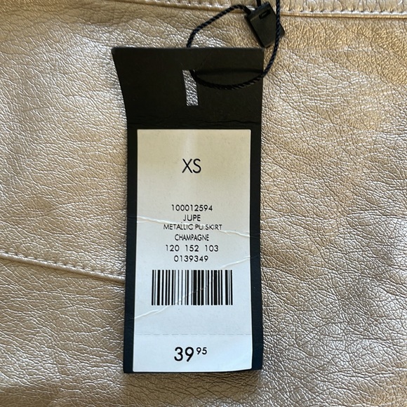 Gold Mini Skirt - Picture 3 of 10